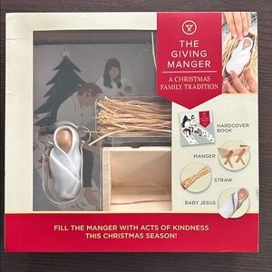 The Giving Manger Set with Baby Jesus and Accessories